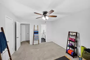 14800 Enterprise Dr, Farmers Branch, TX 75234 - Photo 15