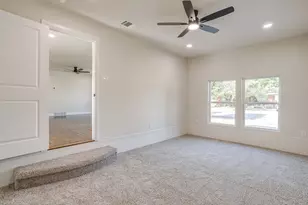 3400 Gay St, Fort Worth, TX 76111 - Photo 17