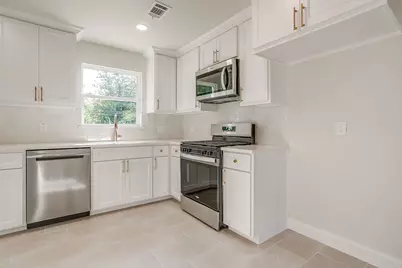3400 Gay Street, Fort Worth, TX 76111 - Photo 13