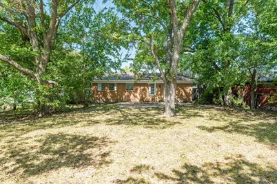 204 S Lillis Lane, Denison, TX 75020 - Photo 21