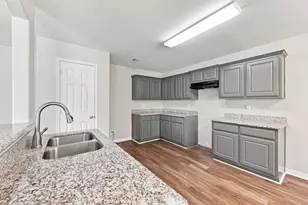 6811 Waterlilly View Ln, Richmond, TX 77469 - Photo 5