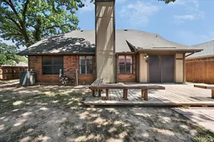 5600 Fox Hunt Dr, Arlington, TX 76017 - Photo 27