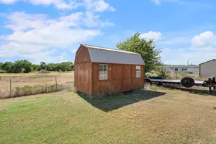 737 Bunk House Dr, Venus, TX 76084 - Photo 31