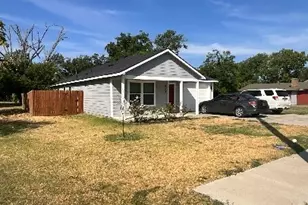 504 Thomas St, Terrell, TX 75160 - Photo 1