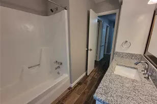 3649 Youpon St, Huntsville, TX 77340 - Photo 11