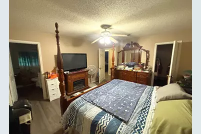 1020 Morgan Lane, Blossom, TX 75416 - Photo 7
