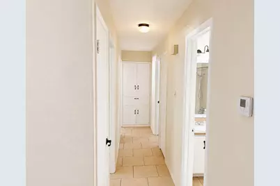 2025 Meadow Glen, Irving, TX 75060 - Photo 7