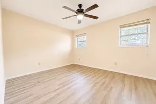 2025 Meadow Glen, Irving, TX 75060 - Photo 11