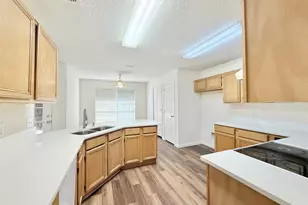 4512 Queenswood Dr, Grand Prairie, TX 75052 - Photo 17