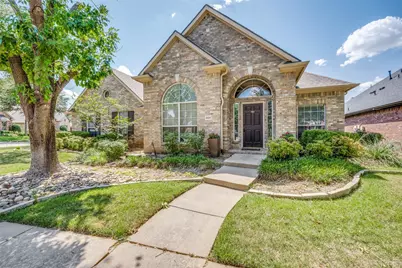 8019 Navisota Drive, Lantana, TX 76226 - Photo 3