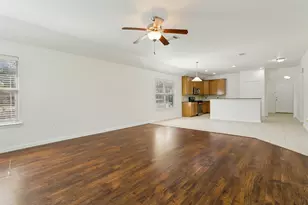 2213 Willow Creek Dr, Little Elm, TX 75068 - Photo 9