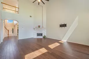 8172 Peacock Ln, Frisco, TX 75035 - Photo 9