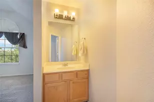 8172 Peacock Ln, Frisco, TX 75035 - Photo 29