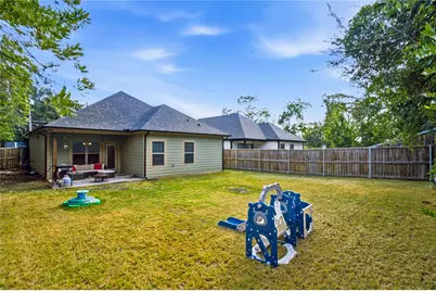 519 W Ford Street, Denison, TX 75020 - Photo 13