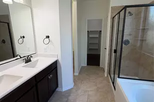 11808 Kurth Dr, Frisco, TX 75036 - Photo 9