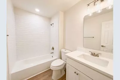 300 Lamesa Court, Irving, TX 75063 - Photo 27