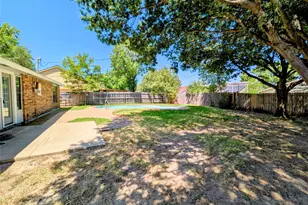 2301 Villanova St, Arlington, TX 76018 - Photo 25
