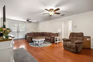 314 W 4th St, Weatherford, TX 76086 - Photo 3