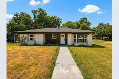 102 E Highland Drive, Irving, TX 75062 - Photo 3