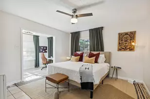 2435 W 10th St, Dallas, TX 75211 - Photo 15