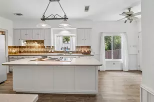 3108 Wingren Rd, Irving, TX 75062 - Photo 11