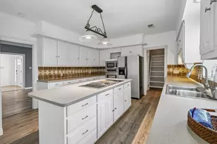 3108 Wingren Rd, Irving, TX 75062 - Photo 13