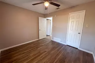 1503 Curtis Ln, Cedar Hill, TX 75104 - Photo 11