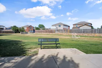 6140 Chalk Hollow Drive, Fort Worth, TX 76179 - Photo 35