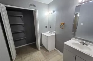 9571 Gonzales Dr, Dallas, TX 75227 - Photo 7