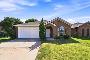 2833 Wakecrest Dr, Fort Worth, TX 76108 - Photo 1