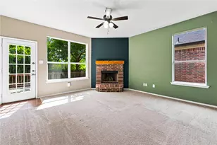 2833 Wakecrest Dr, Fort Worth, TX 76108 - Photo 9
