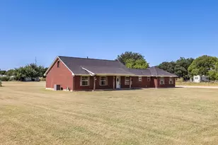 4024 J Rendon Rd, Burleson, TX 76028 - Photo 21
