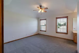 4024 J Rendon Rd, Burleson, TX 76028 - Photo 11