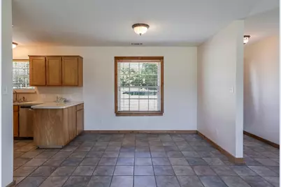 4024 J Rendon Road, Burleson, TX 76028 - Photo 5