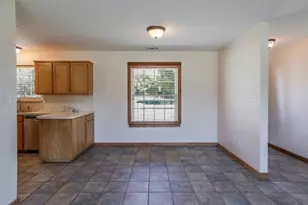 4024 J Rendon Rd, Burleson, TX 76028 - Photo 5