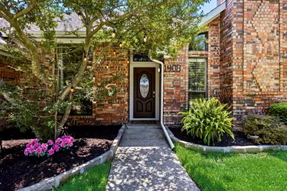 1908 Lavaca Trail, Carrollton, TX 75010 - Photo 3