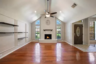 1908 Lavaca Trail, Carrollton, TX 75010 - Photo 11