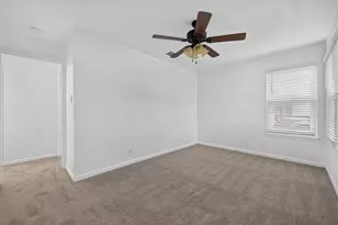 906 Euclid St, Cleburne, TX 76033 - Photo 13