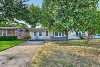 906 Euclid Street, Cleburne, TX 76033 - Photo 1