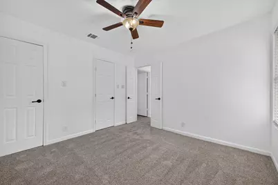 906 Euclid Street, Cleburne, TX 76033 - Photo 17