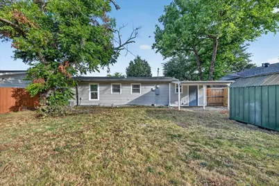 906 Euclid Street, Cleburne, TX 76033 - Photo 27