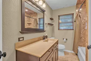 1208 Harrison Ln, Hurst, TX 76053 - Photo 23