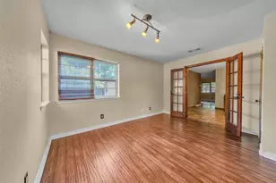 1208 Harrison Ln, Hurst, TX 76053 - Photo 13
