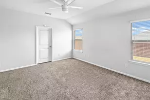 9749 Walnut Cove Dr, Fort Worth, TX 76108 - Photo 13