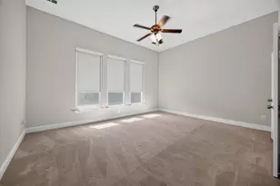 917 Sundrop Dr, Little Elm, TX 75068 - Photo 21