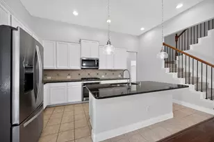 917 Sundrop Dr, Little Elm, TX 75068 - Photo 11