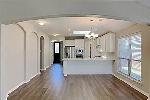 1025 Prairie Heights Dr, Fort Worth, TX 76108 - Photo 3
