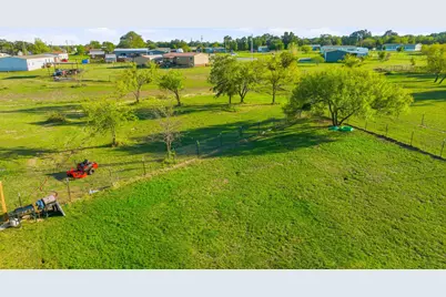 160 Buckskin Court, Stephenville, TX 76401 - Photo 25