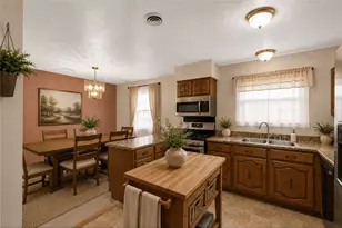 2251 Myrtlewood Dr, Dallas, TX 75232 - Photo 5