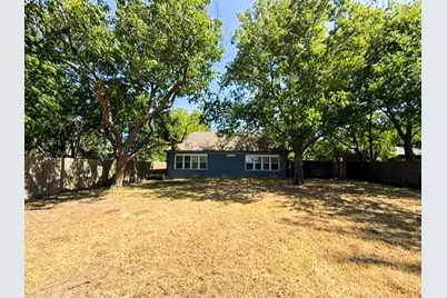 315 W Market Street, Mabank, TX 75147 - Photo 25